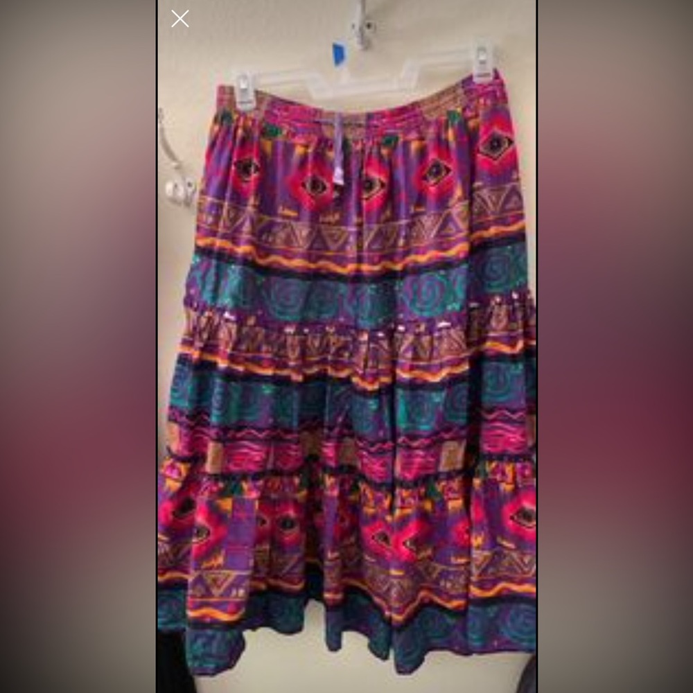 Women’s vintage Rodeo  Western  Wear,  Southwest, Aztec pattern skirt size L